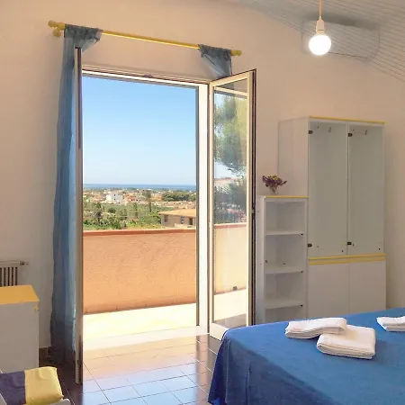 Giardinello Stagnone Sunset Bed & Breakfast Marsala
